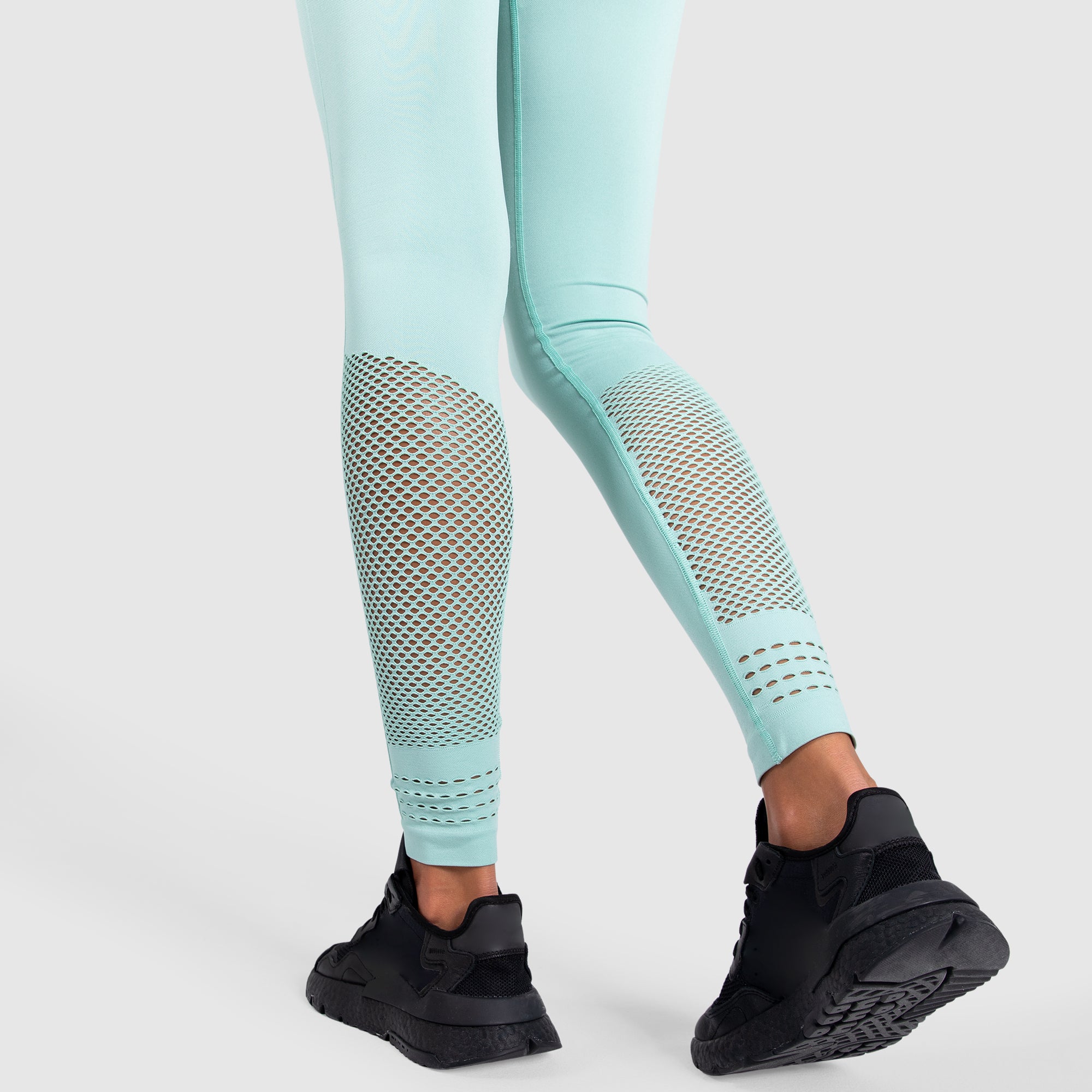 Airless legging